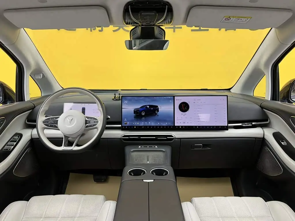 Voyah Auto Voyah Dreamer 2025 — Photo 10/20