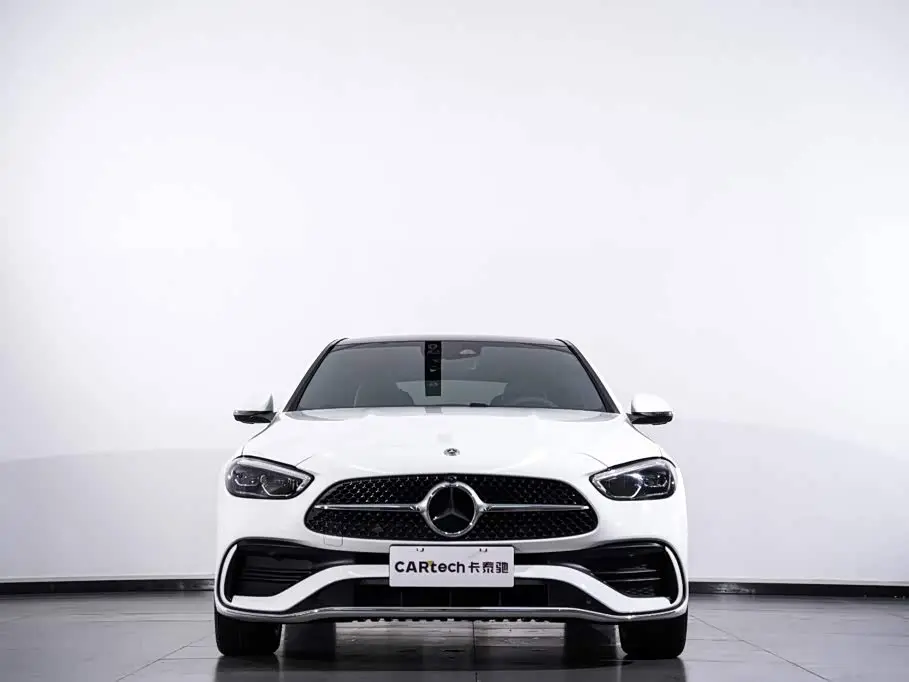 Mercedes-Benz C-Class 2026 — Фото 4/20