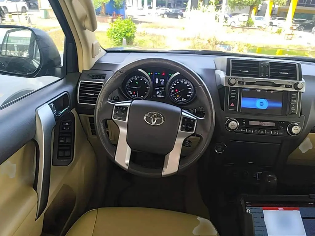 Toyota Prado 2016 — Şəkil 11/20