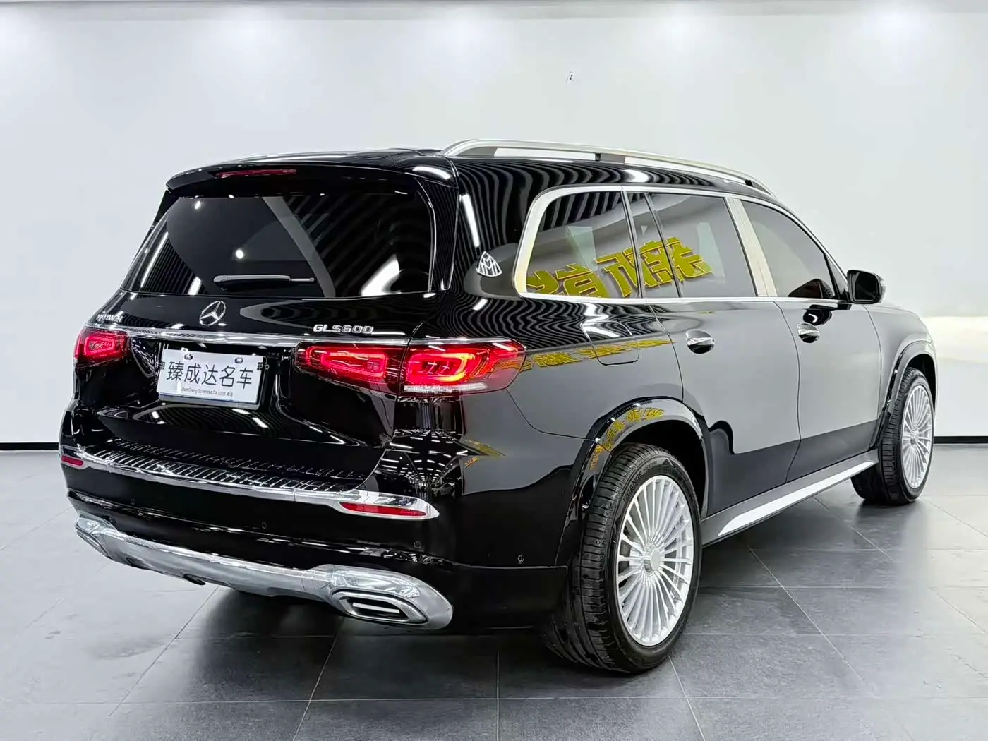 Mercedes-Benz GLS 2020 — Photo 4/20