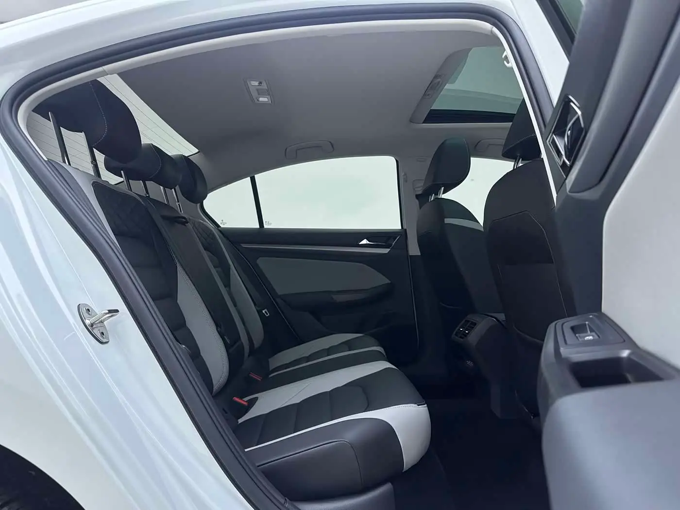 Volkswagen Bora 2022 — Şəkil 10/20