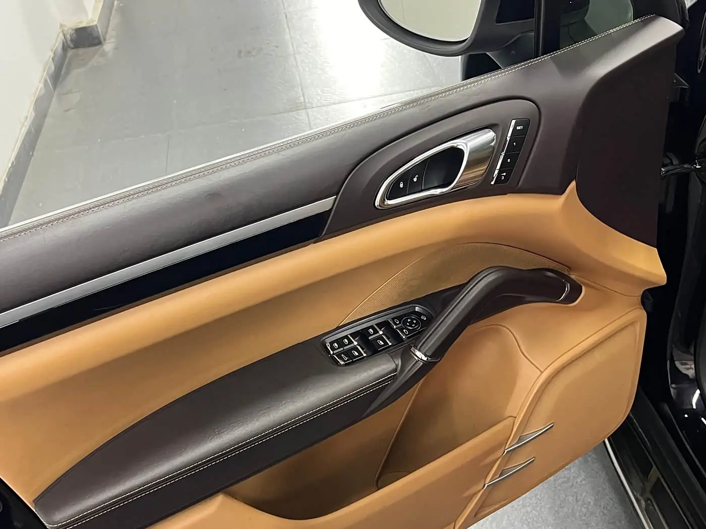 Porsche Cayenne 2014 — Photo 7/19