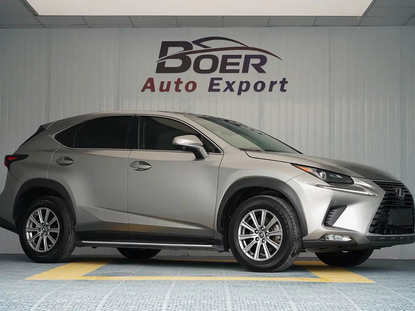 Lexus NX 2018 — Photo 3/20
