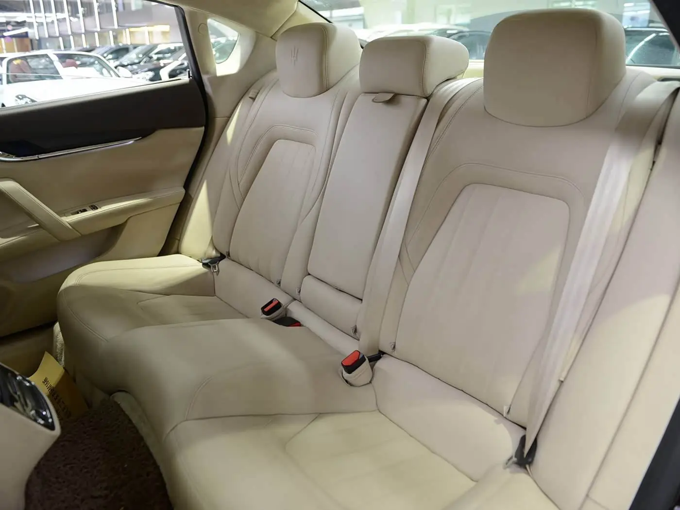 Maserati Quattroporte 2014 — Фото 13/20
