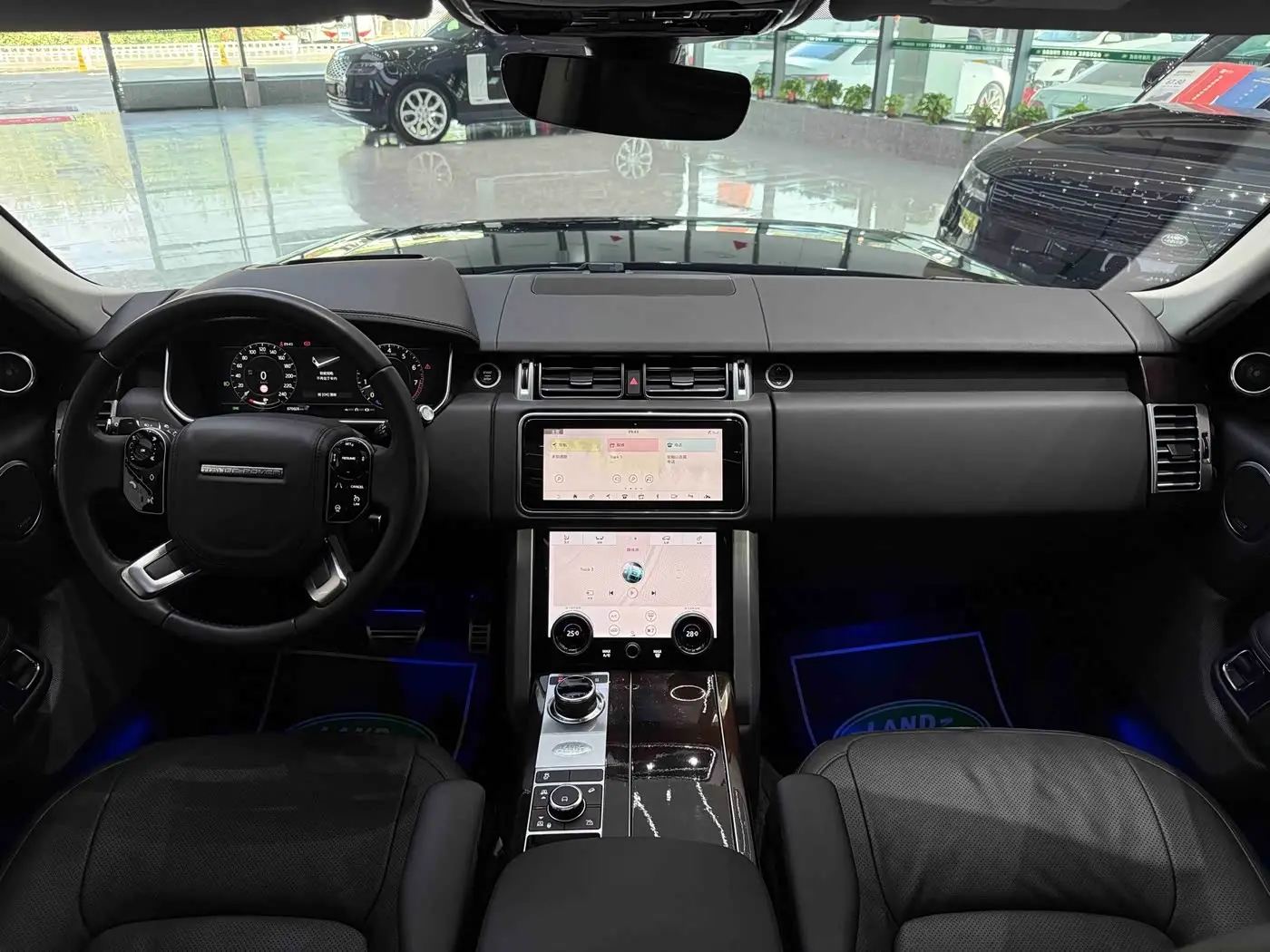 Land Rover Range Rover 2021 — Фото 6/14