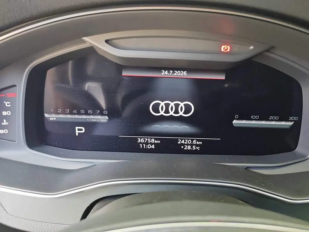 Audi A7L 2024 — Photo 12/12