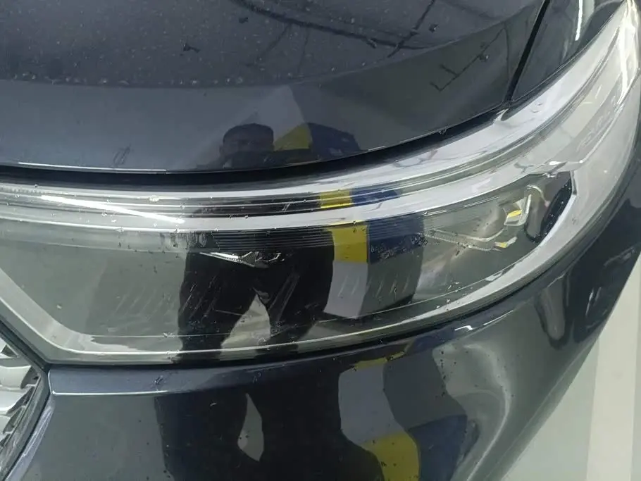 Ford Explorer 2020 — Photo 5/16