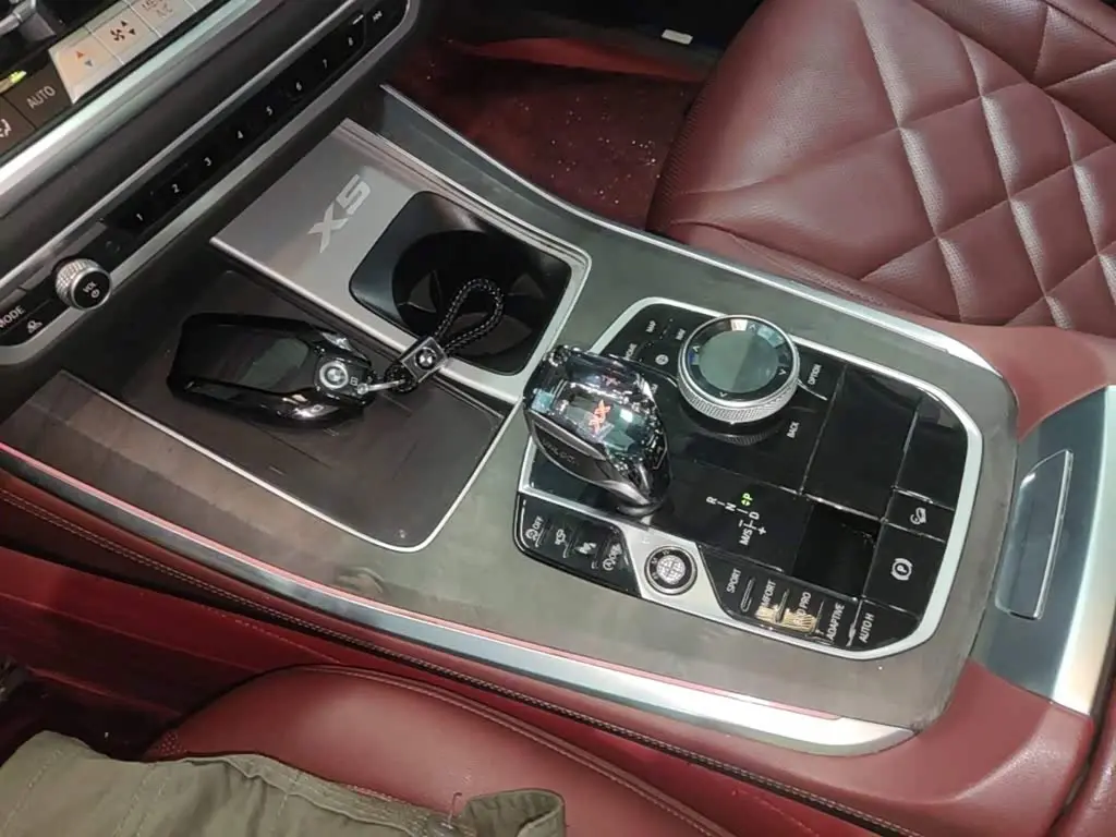 BMW X5 2023 — Photo 14/20
