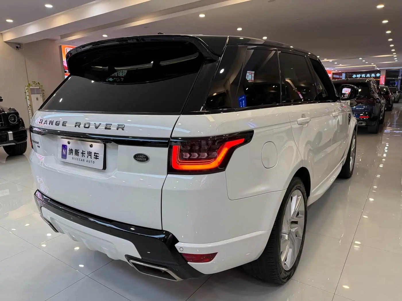 Land Rover Range Rover Sport 2020 — Фото 5/18