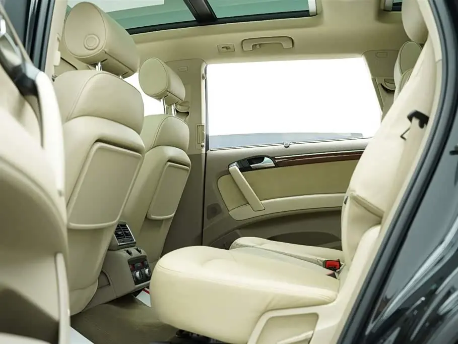 Audi Q7 2007 — Şəkil 14/20