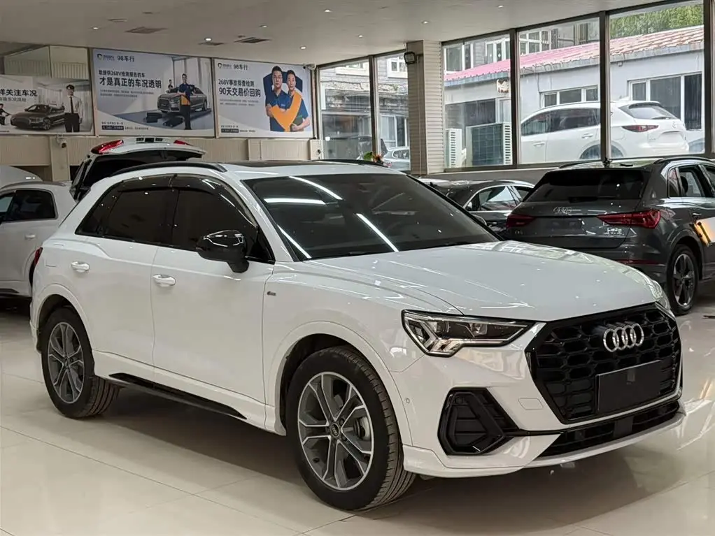 Audi Q3 2023 — Photo 3/20