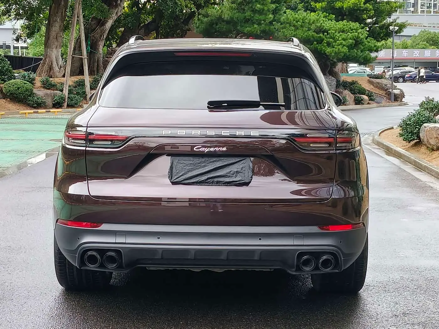 Porsche Cayenne 2022 — Фото 14/15