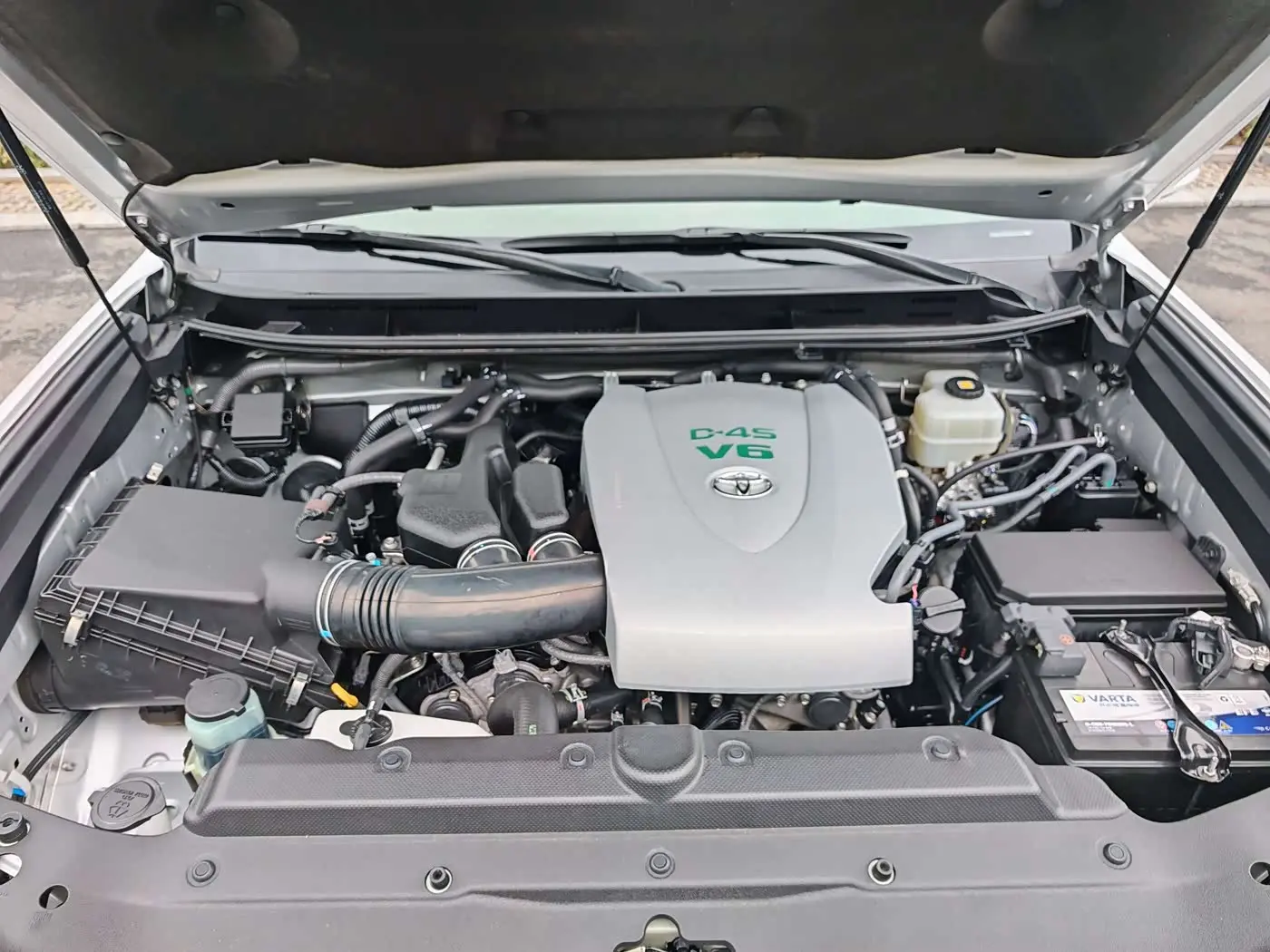 Toyota Prado 2018 — Şəkil 17/17