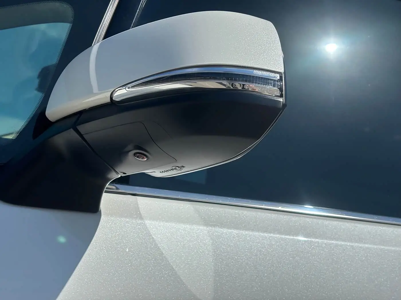 Toyota Vellfire 2021 — Photo 9/18