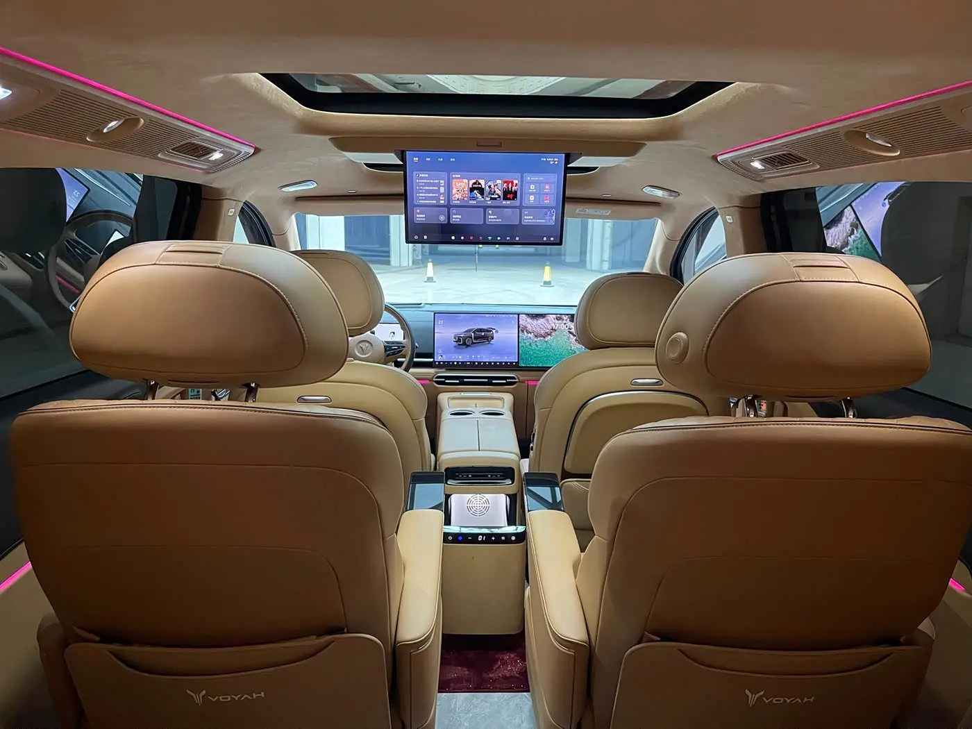 Voyah Auto Voyah Dreamer 2024 — ფოტო 13/20