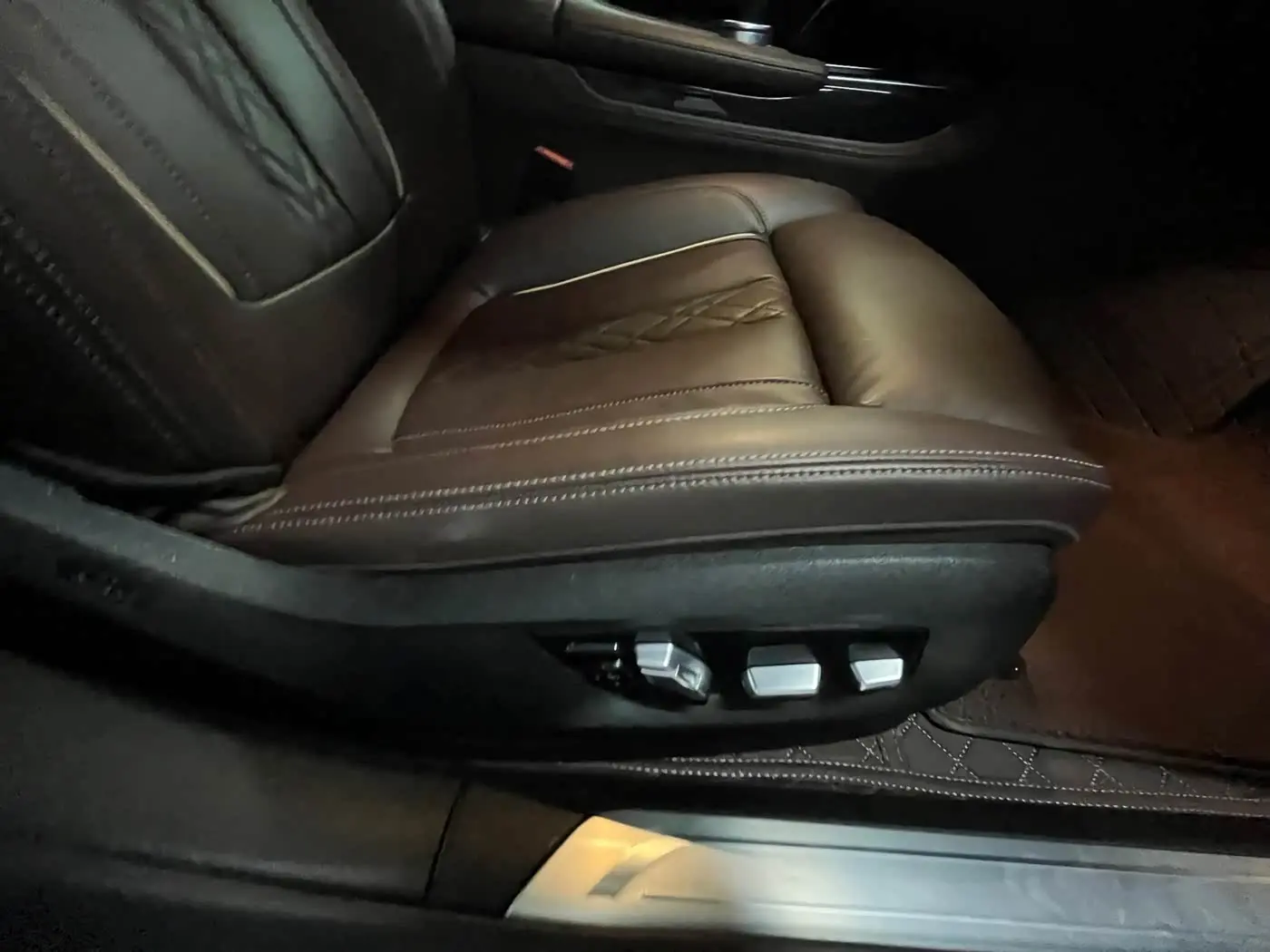 BMW 7 Series 2022 — Şəkil 7/20