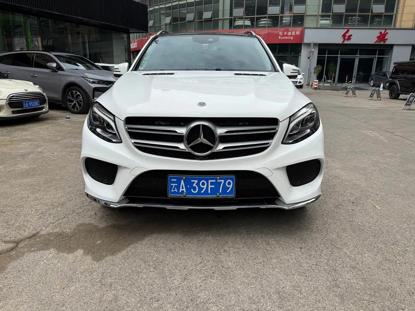 Mercedes-Benz GLE 2018 — Фото 2/20