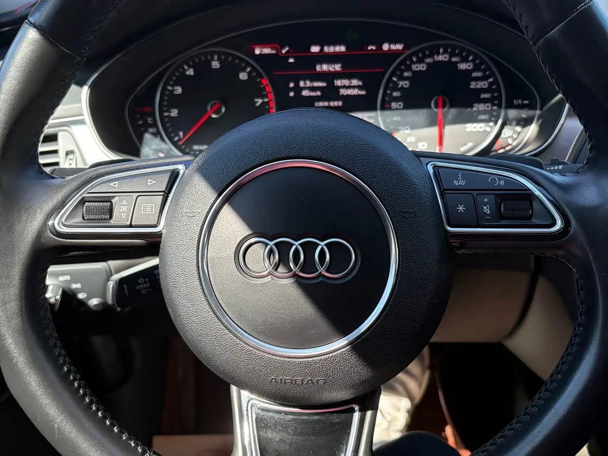 Audi A6L 2017 — Photo 11/20