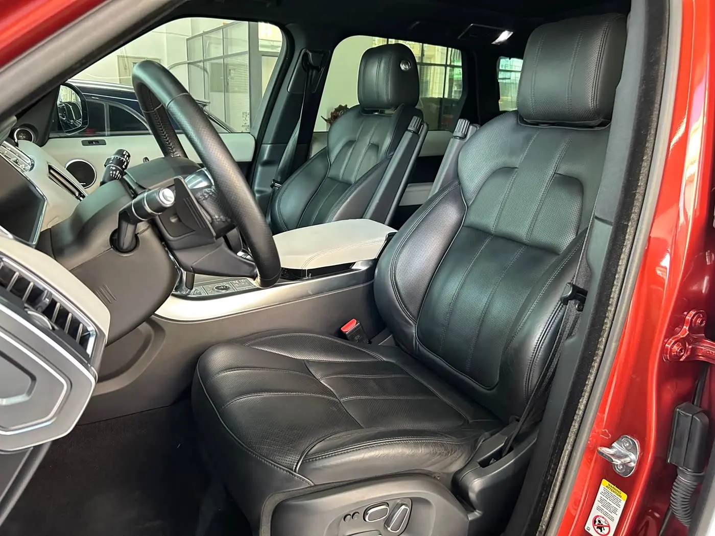 Land Rover Range Rover Sport 2014 — Photo 11/20