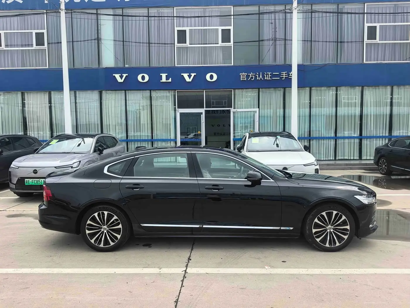 Volvo S90 2024 — Фото 4/12