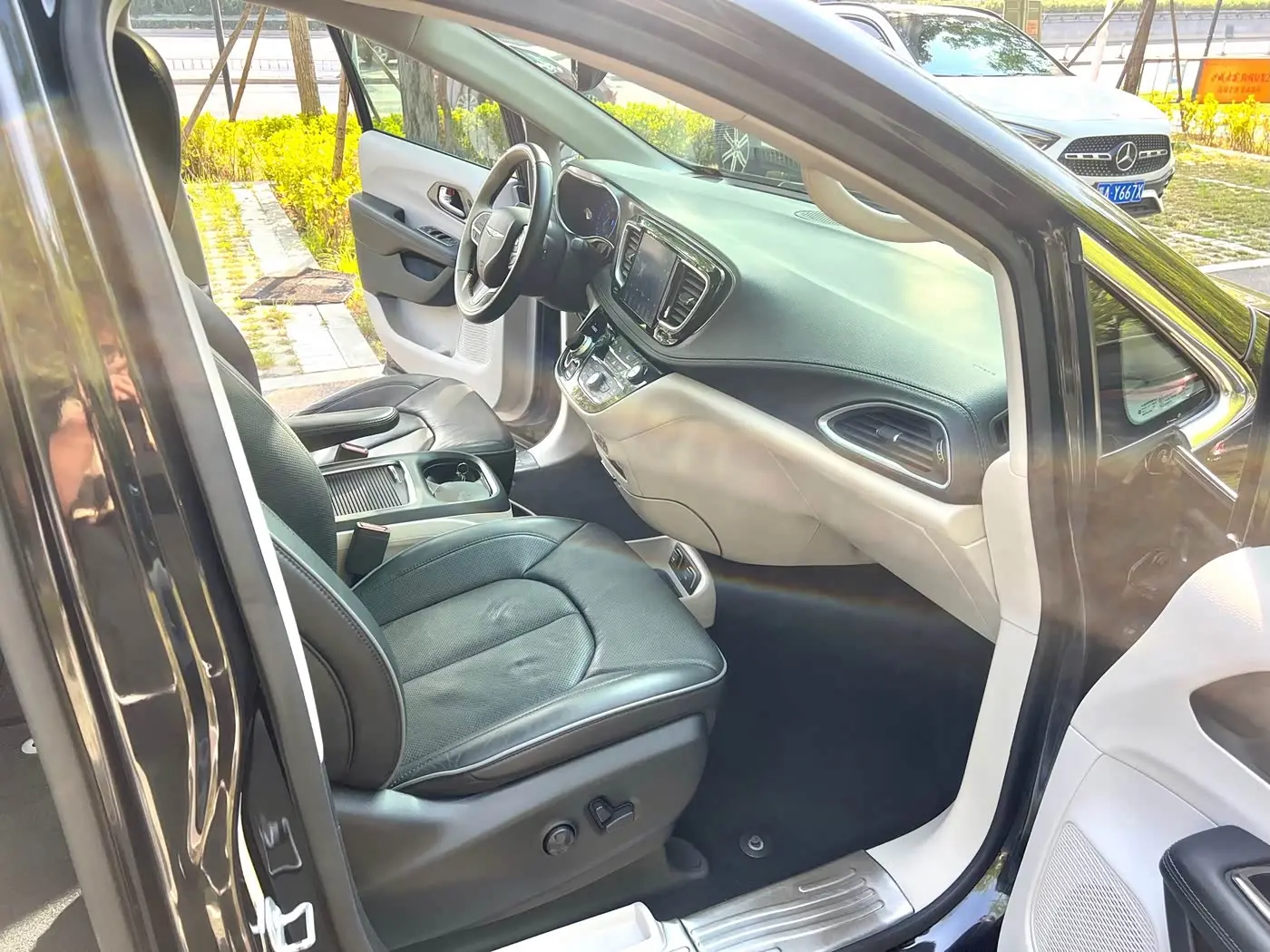 Chrysler Grand Voyager 2019 — Фото 14/20