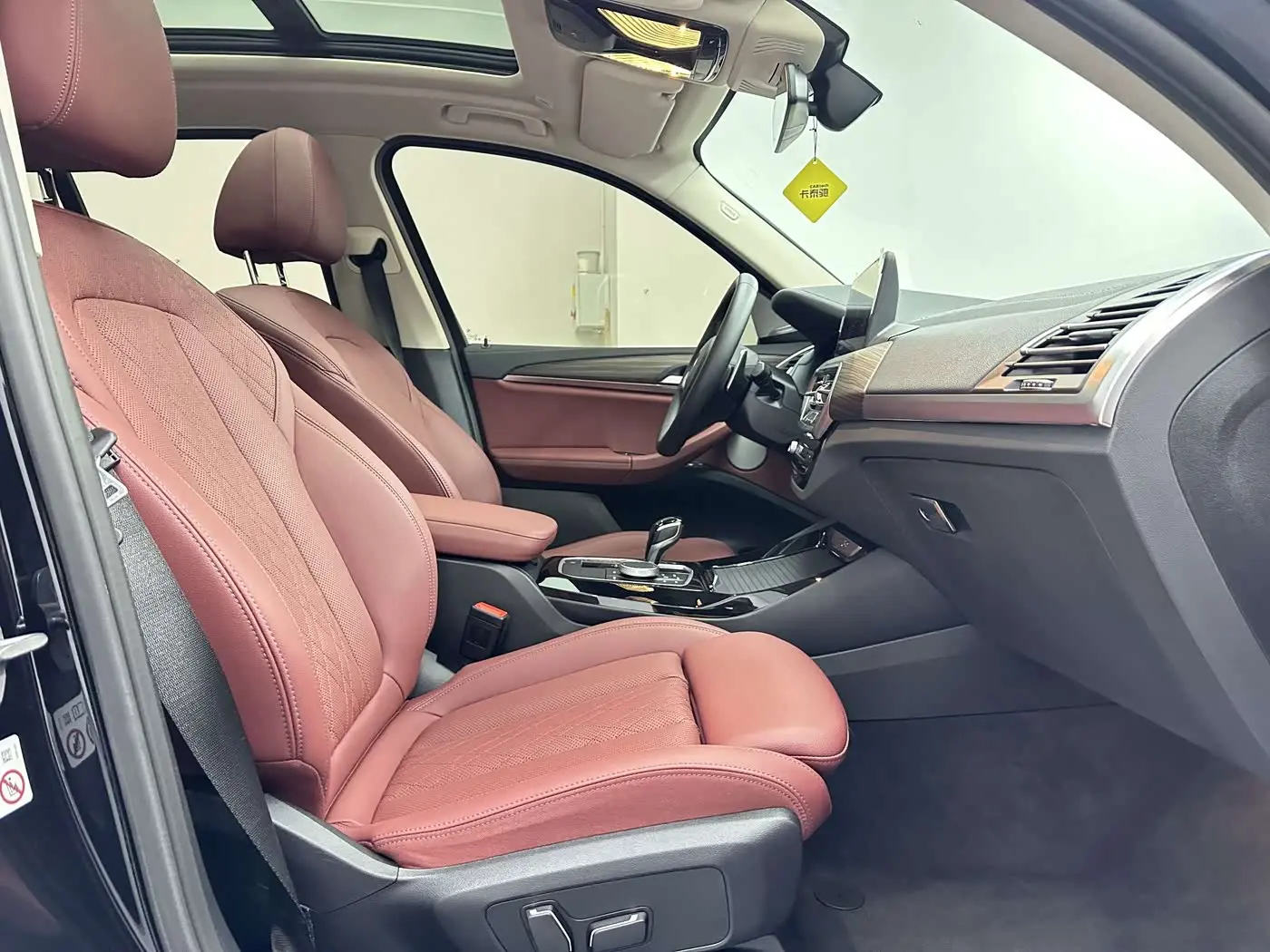 BMW X3 2024 — Photo 13/20