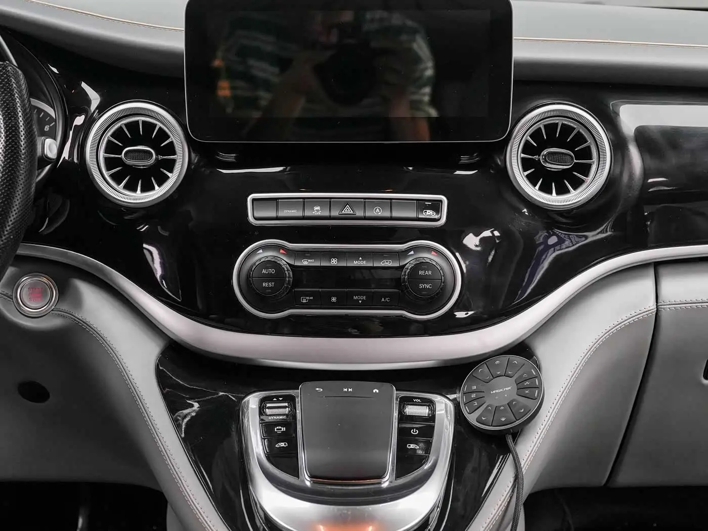 Mercedes-Benz Vito 2021 — Photo 15/20