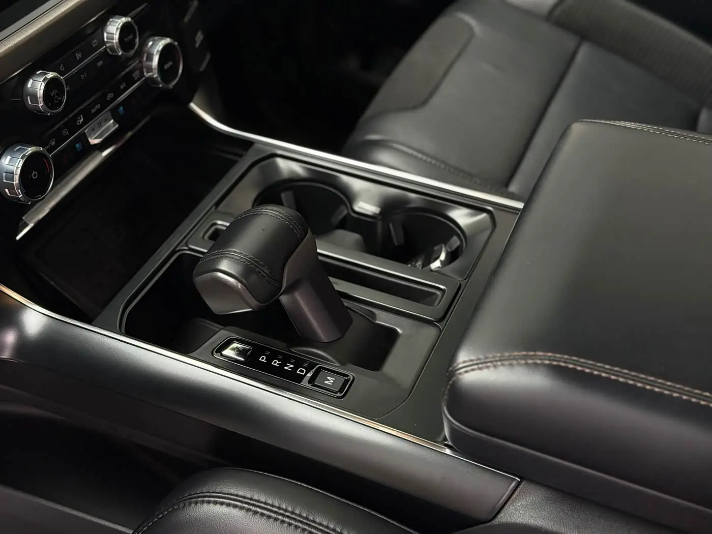 Ford F-150 Raptor 2023 — Photo 17/20