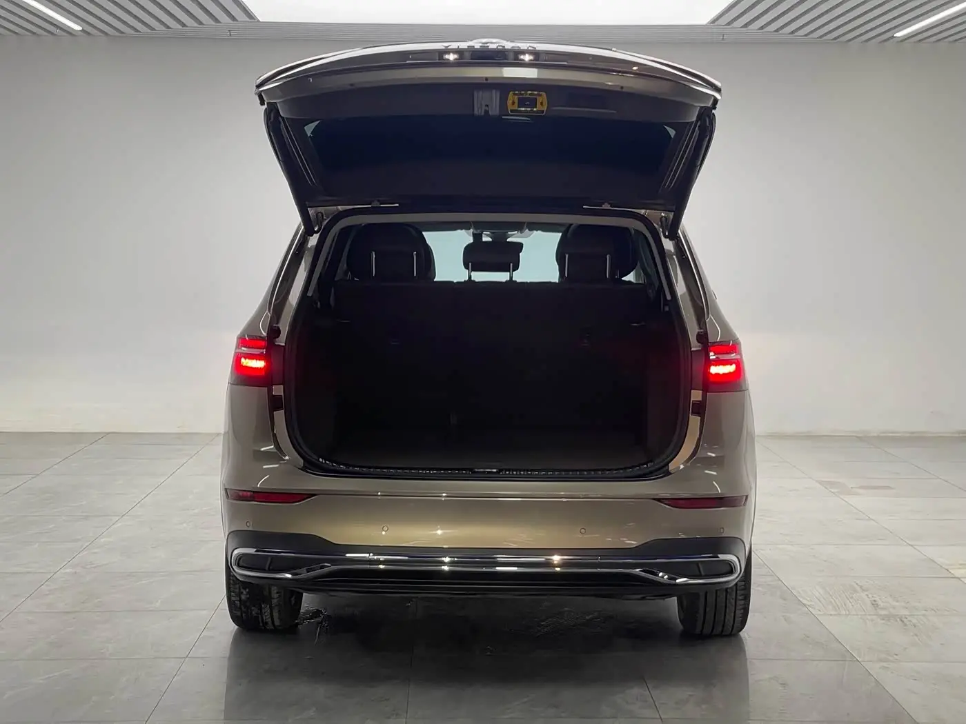 Volkswagen Viloran 2021 — Photo 10/20