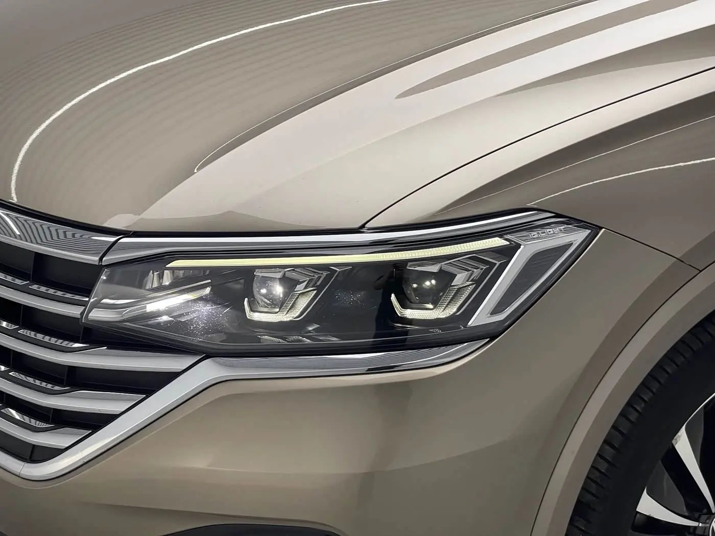 Volkswagen Viloran 2021 — Photo 18/20