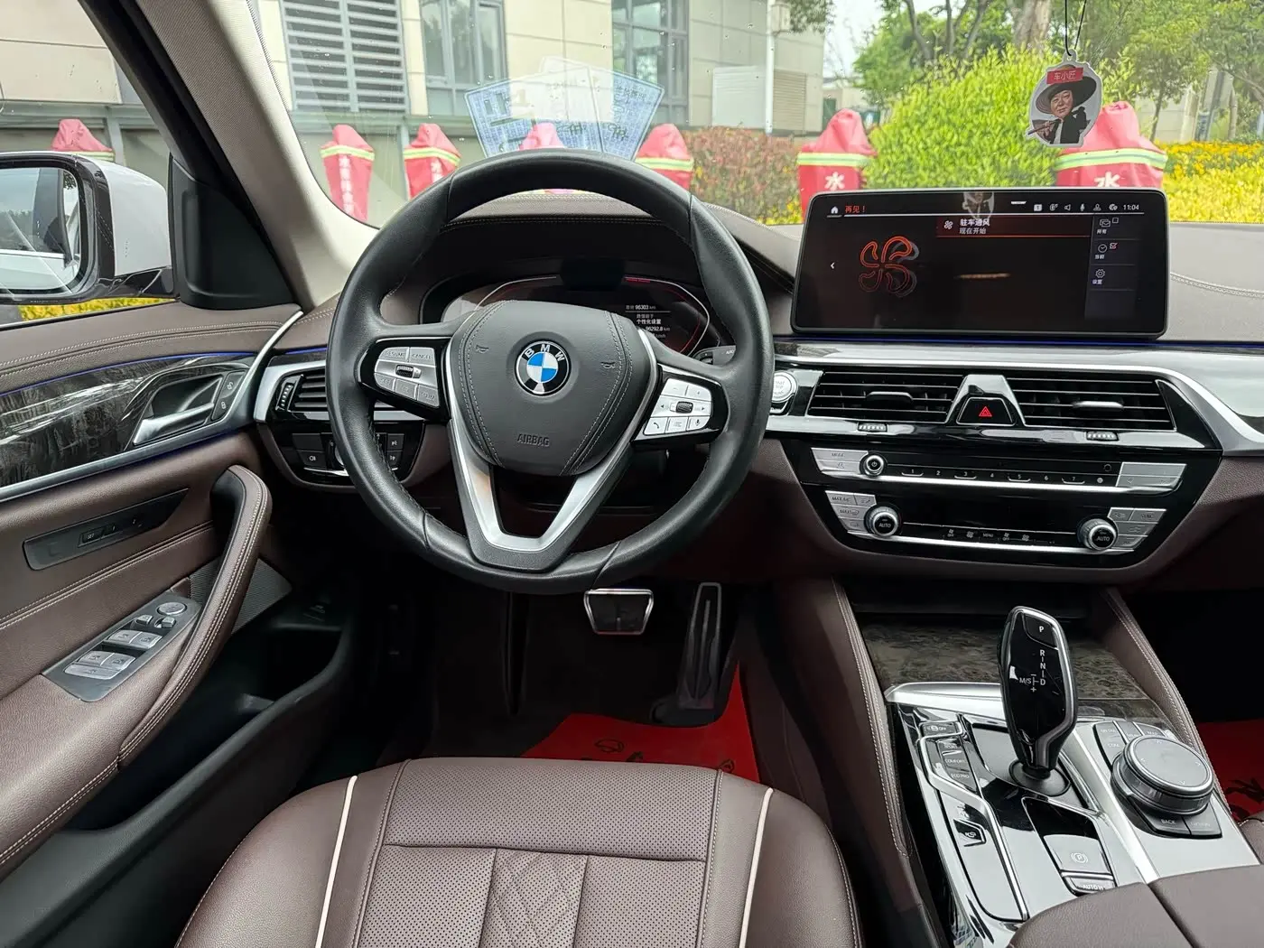 BMW 5 Series 2021 — Фото 11/20