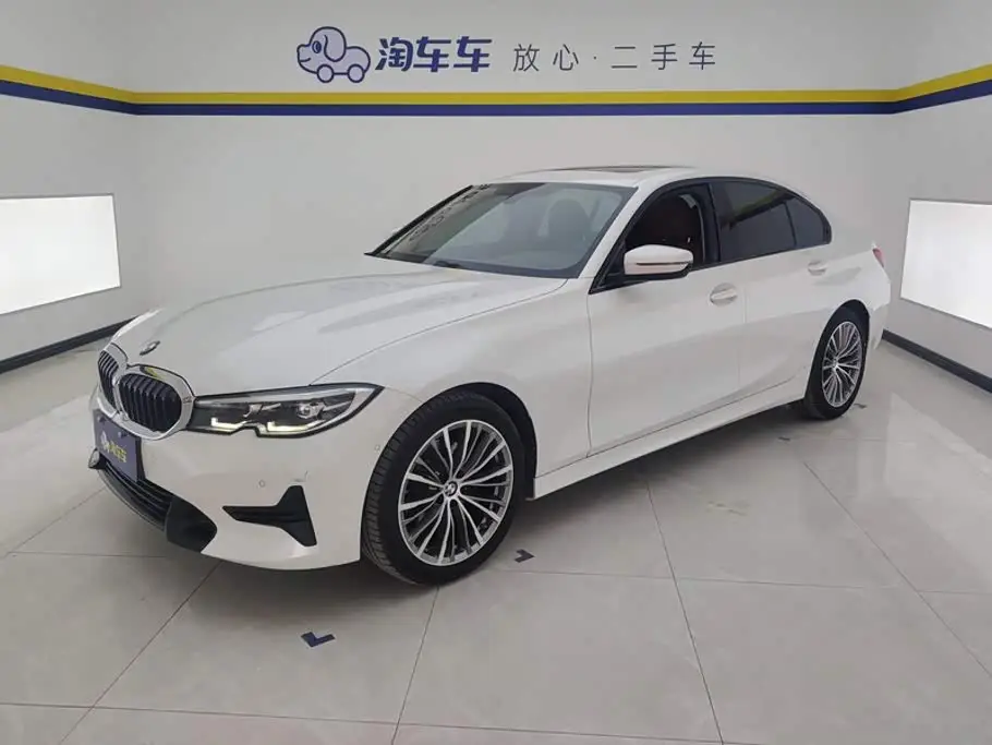 BMW 3 Series, 2021