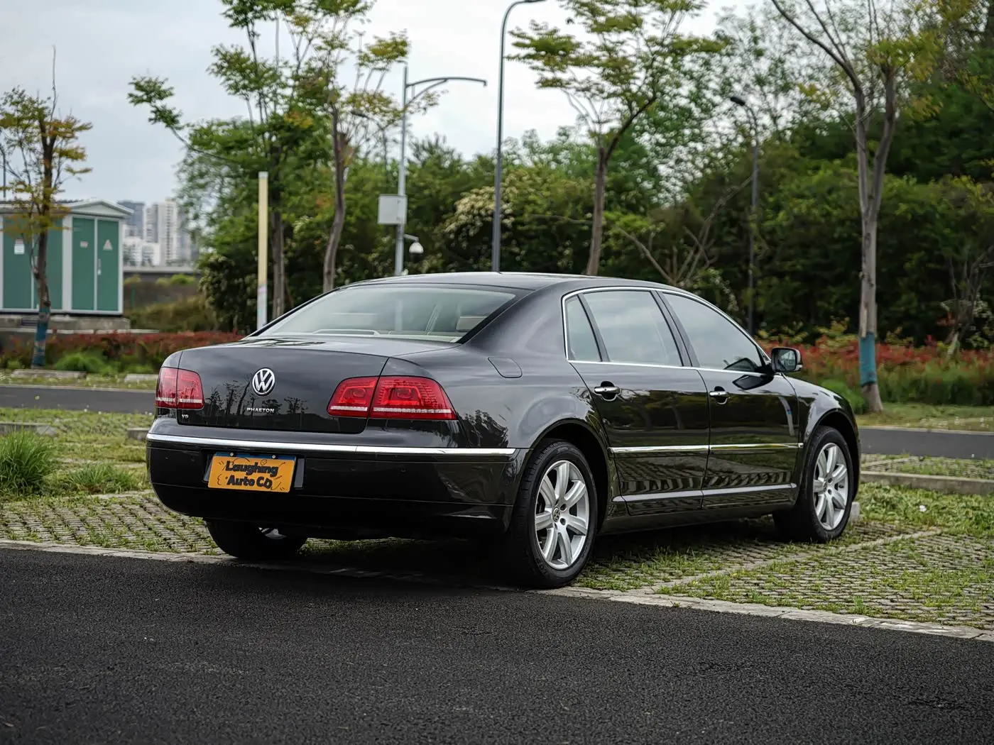 Volkswagen Phaeton 2014 — Фото 12/20