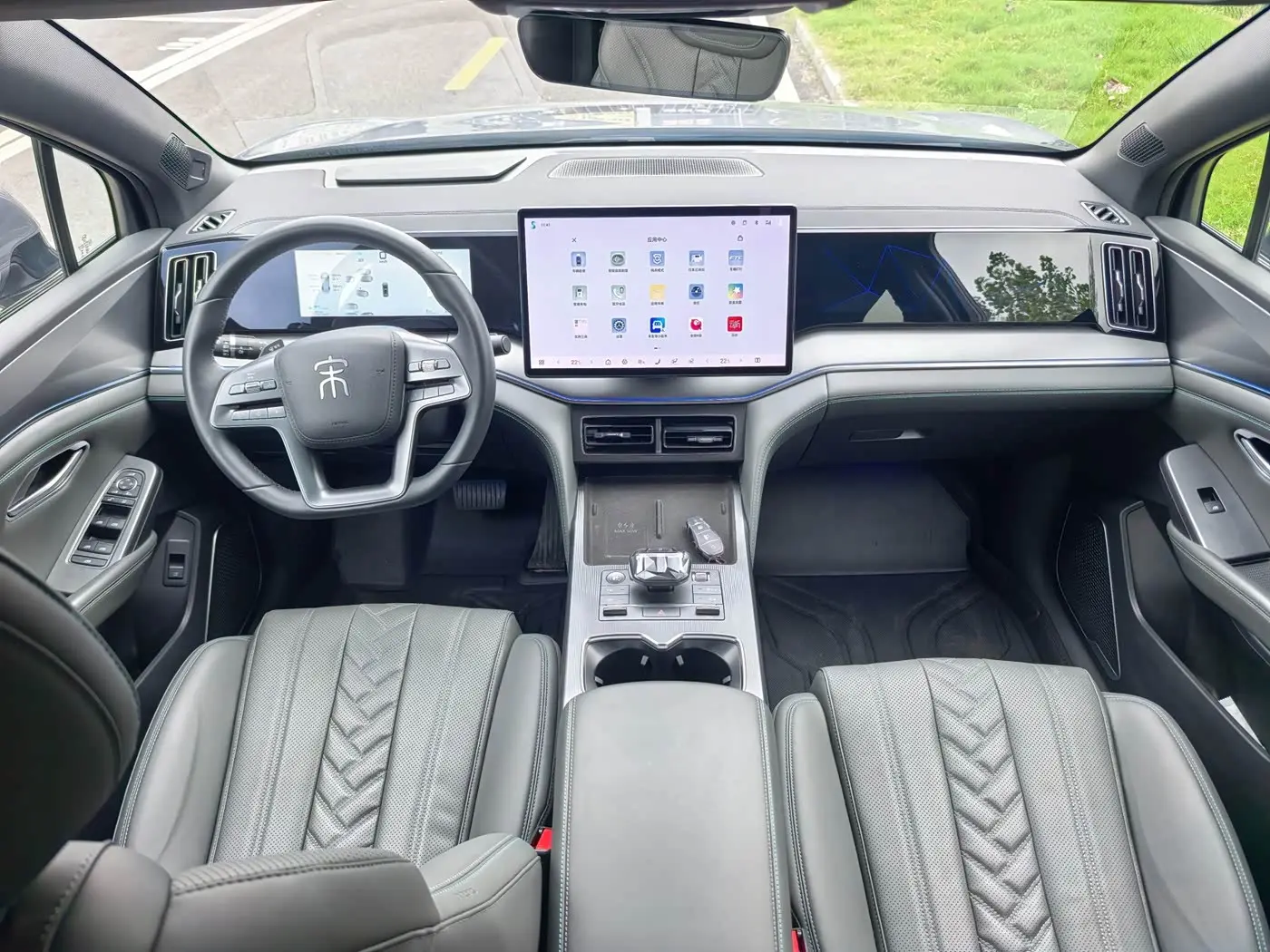 BYD Song L DM-i 2025 — Şəkil 5/18