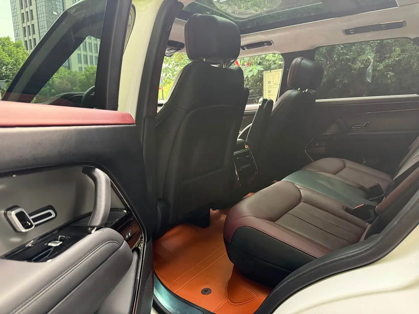 Land Rover Range Rover Sport 2023 — Şəkil 6/11