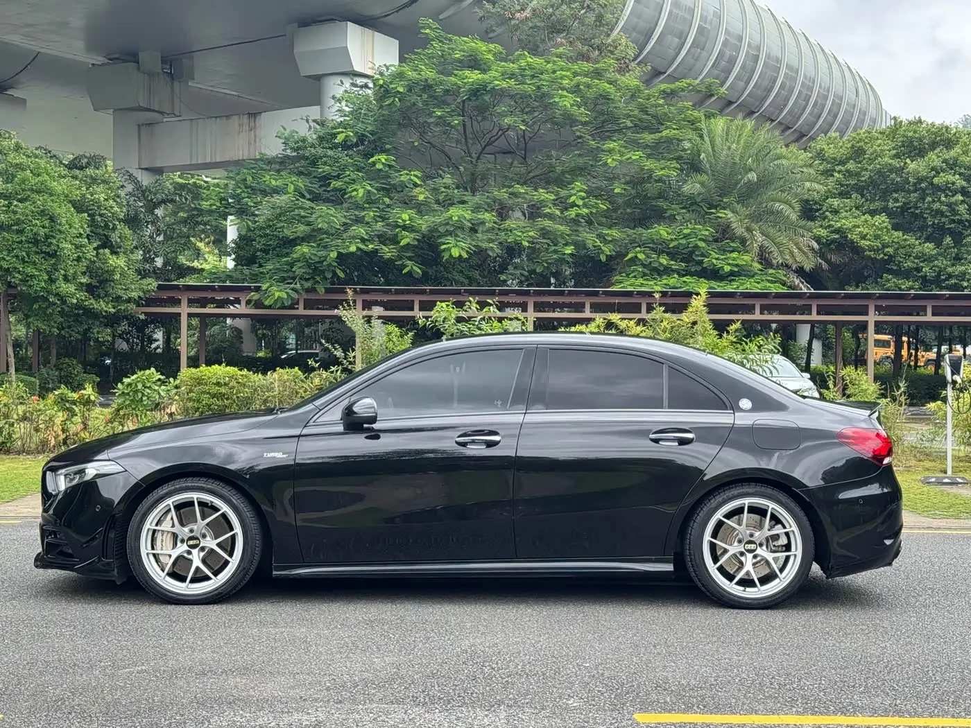 Mercedes-Benz A-Class AMG 2021 — Photo 19/20