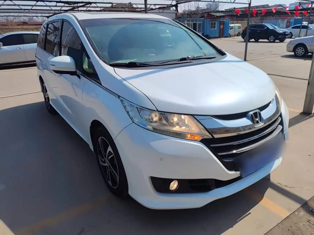 Honda Odyssey 2018 — Şəkil 4/20