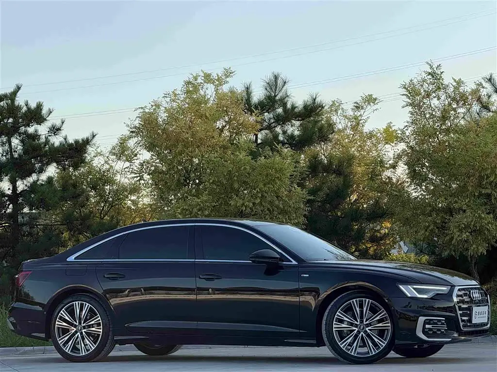 Audi A6L 2024 — Photo 3/20