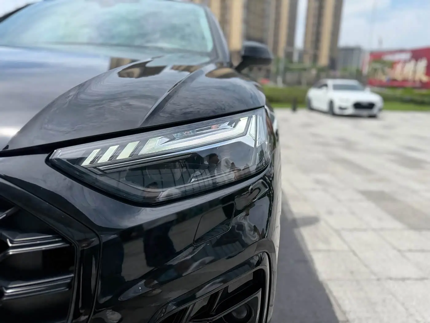 Audi Q5L 2022 — Şəkil 8/20