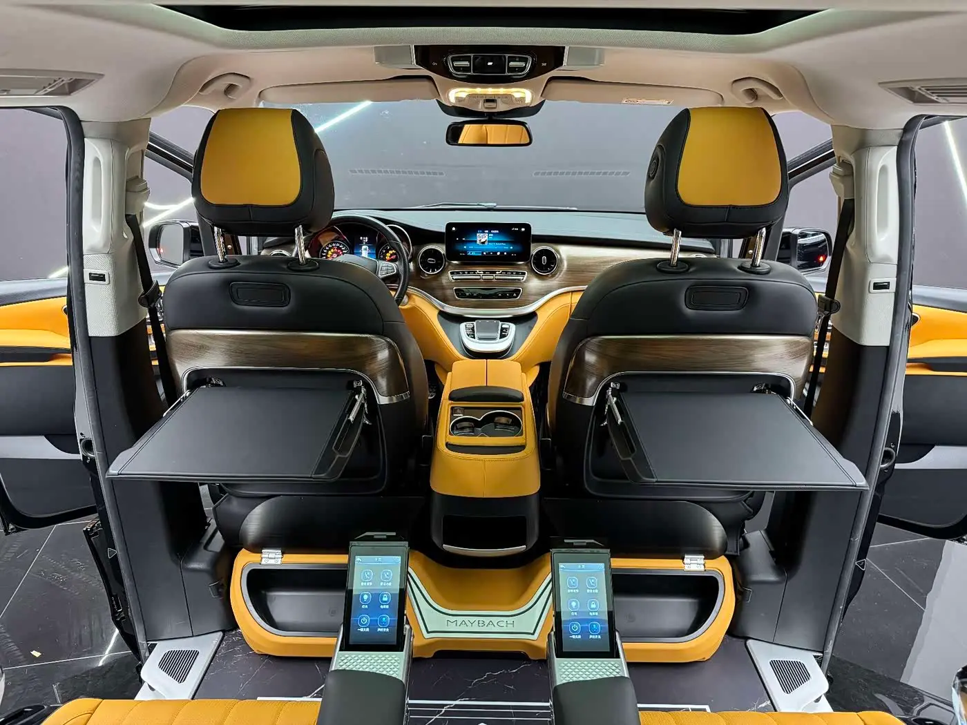 Mercedes-Benz V-Class 2021 — ფოტო 12/20