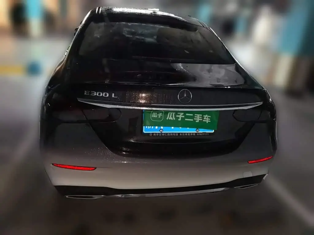Mercedes-Benz E-Class 2021 — Photo 3/20