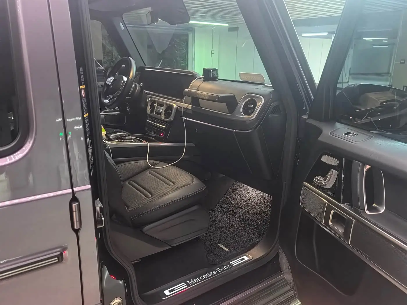 Mercedes-Benz G-Class 2019 — Фото 7/10
