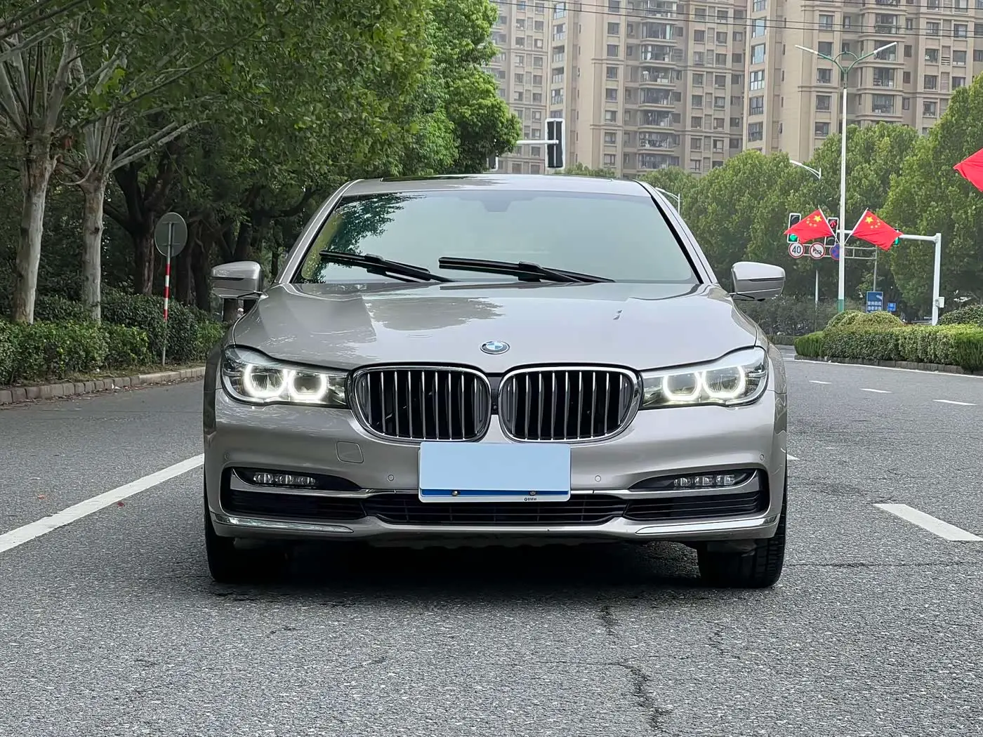 BMW 7 Series 2018 — Şəkil 3/18