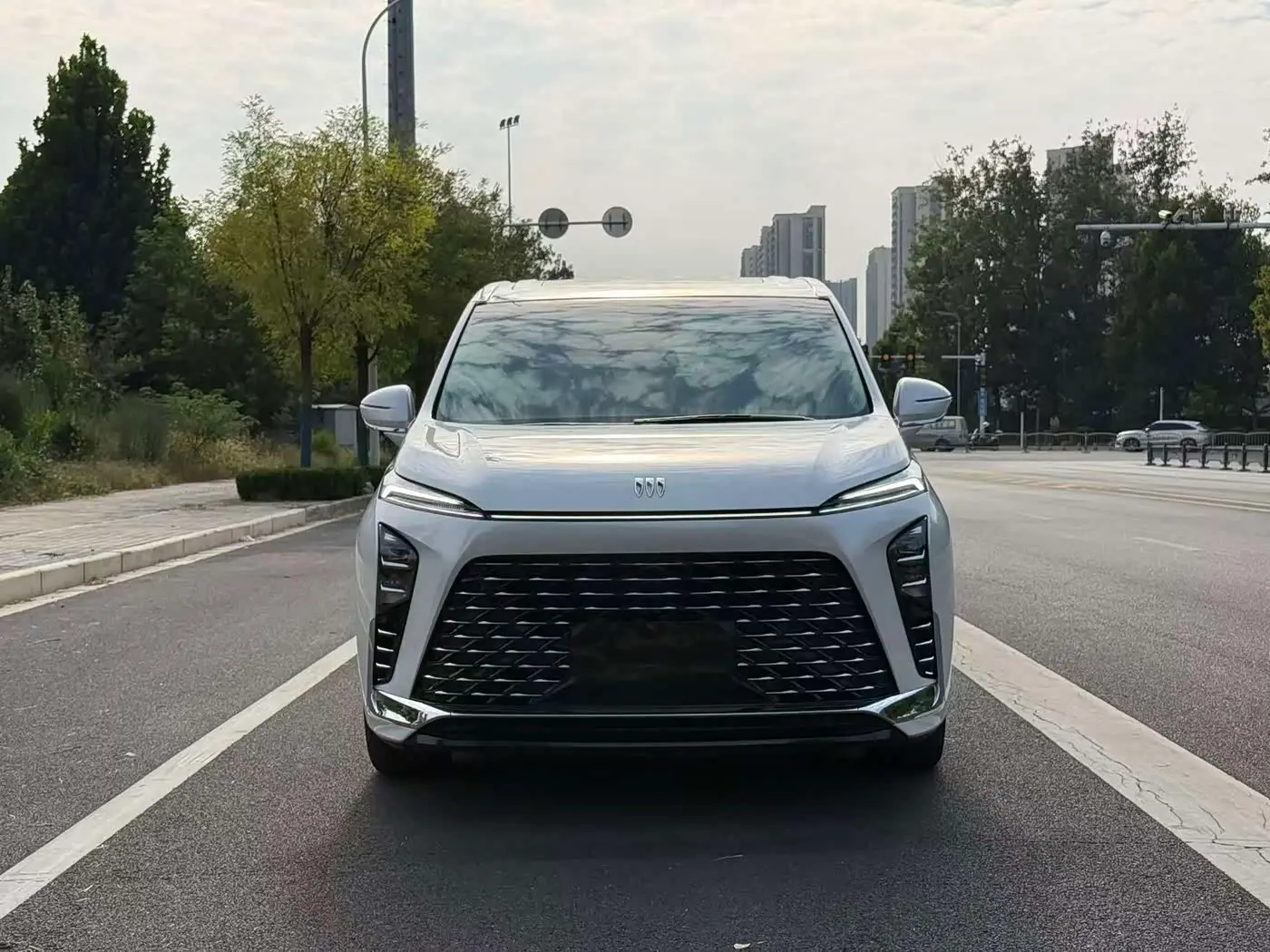 Buick GL8 New Energy 2024 — Photo 4/20