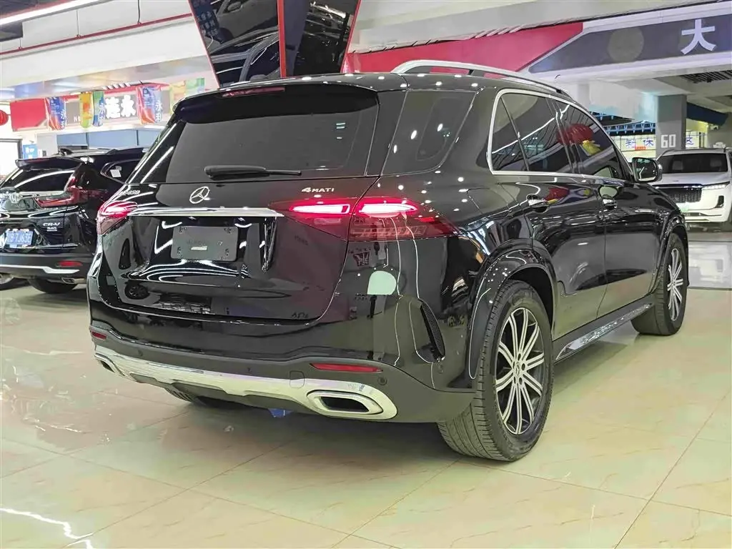 Mercedes-Benz GLE 2024 — Фото 14/18