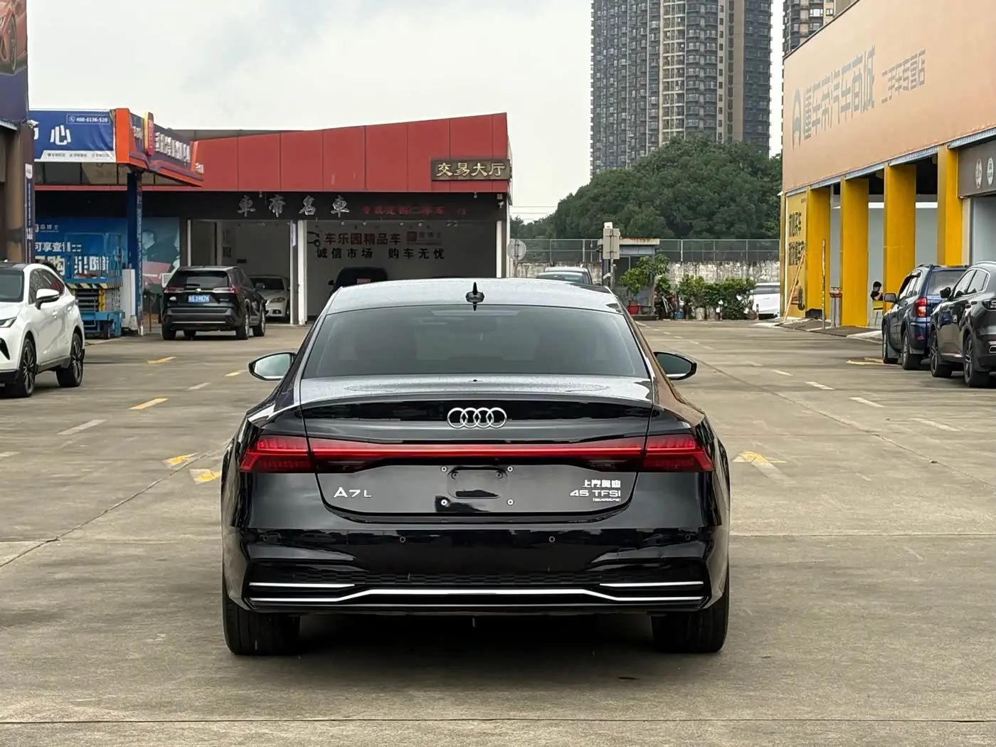 Audi A7L 2024 — Photo 20/20