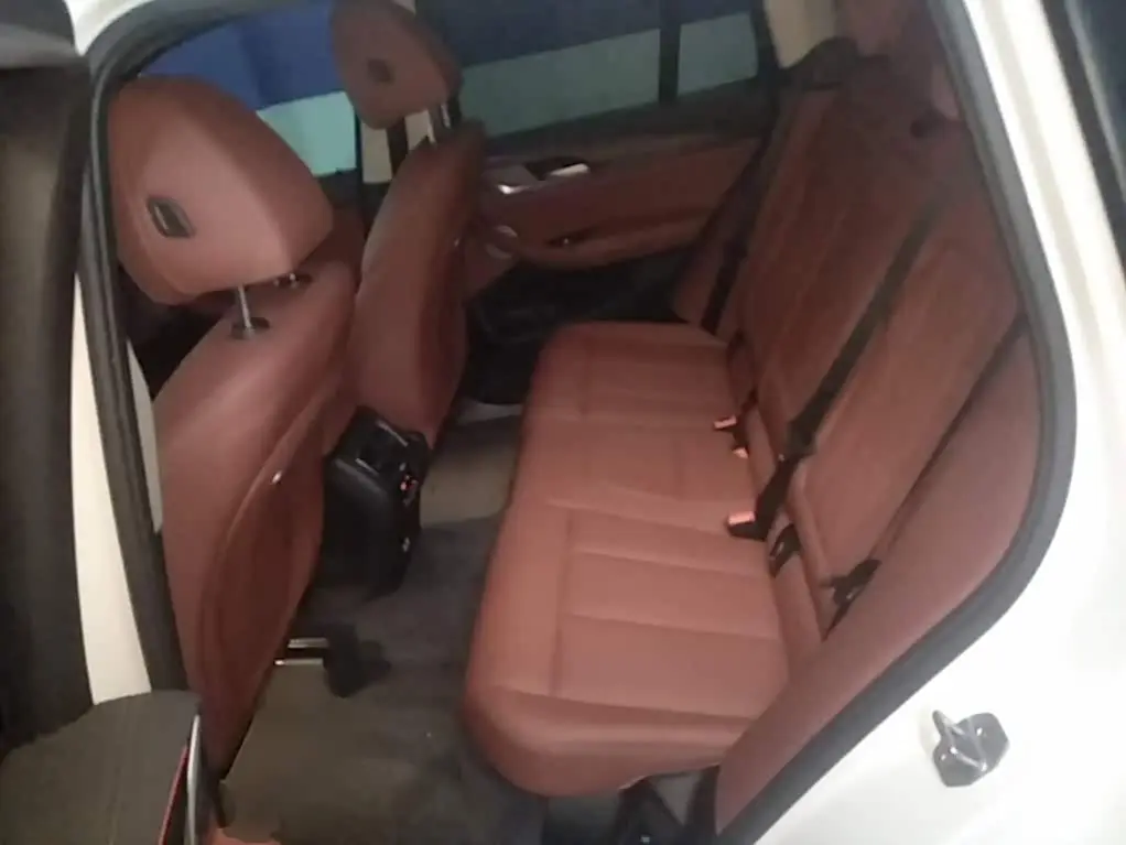 BMW X3 2023 — Photo 17/20