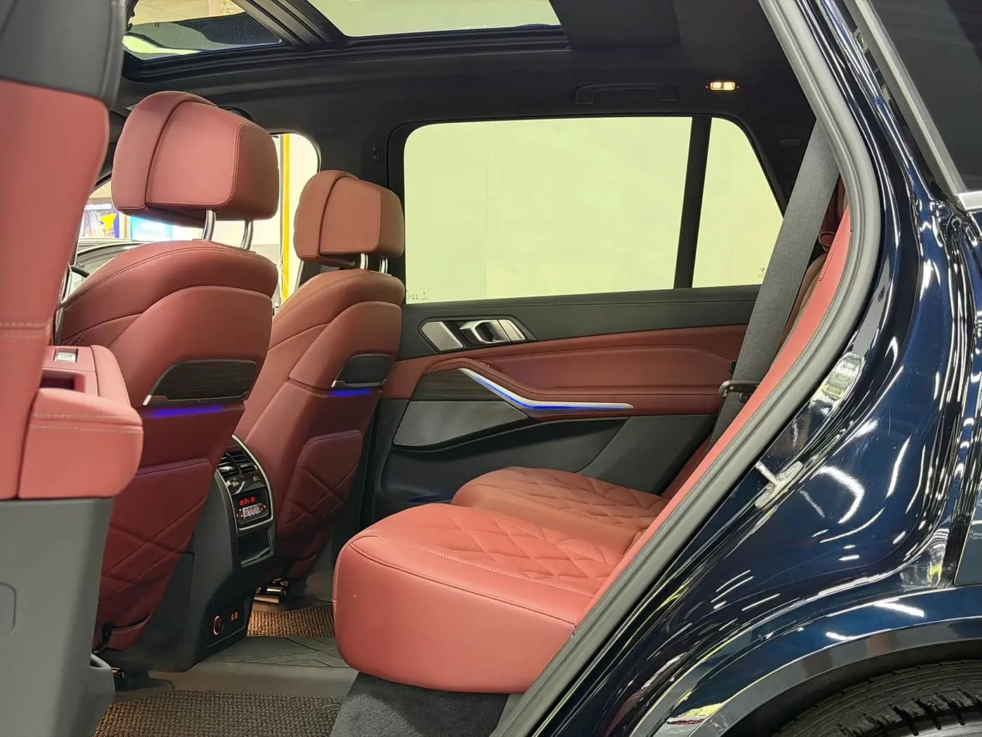BMW X5 2023 — Photo 9/17