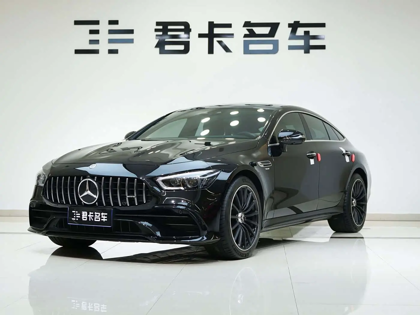 Mercedes-Benz AMG GT 2022 — Фото 1/20