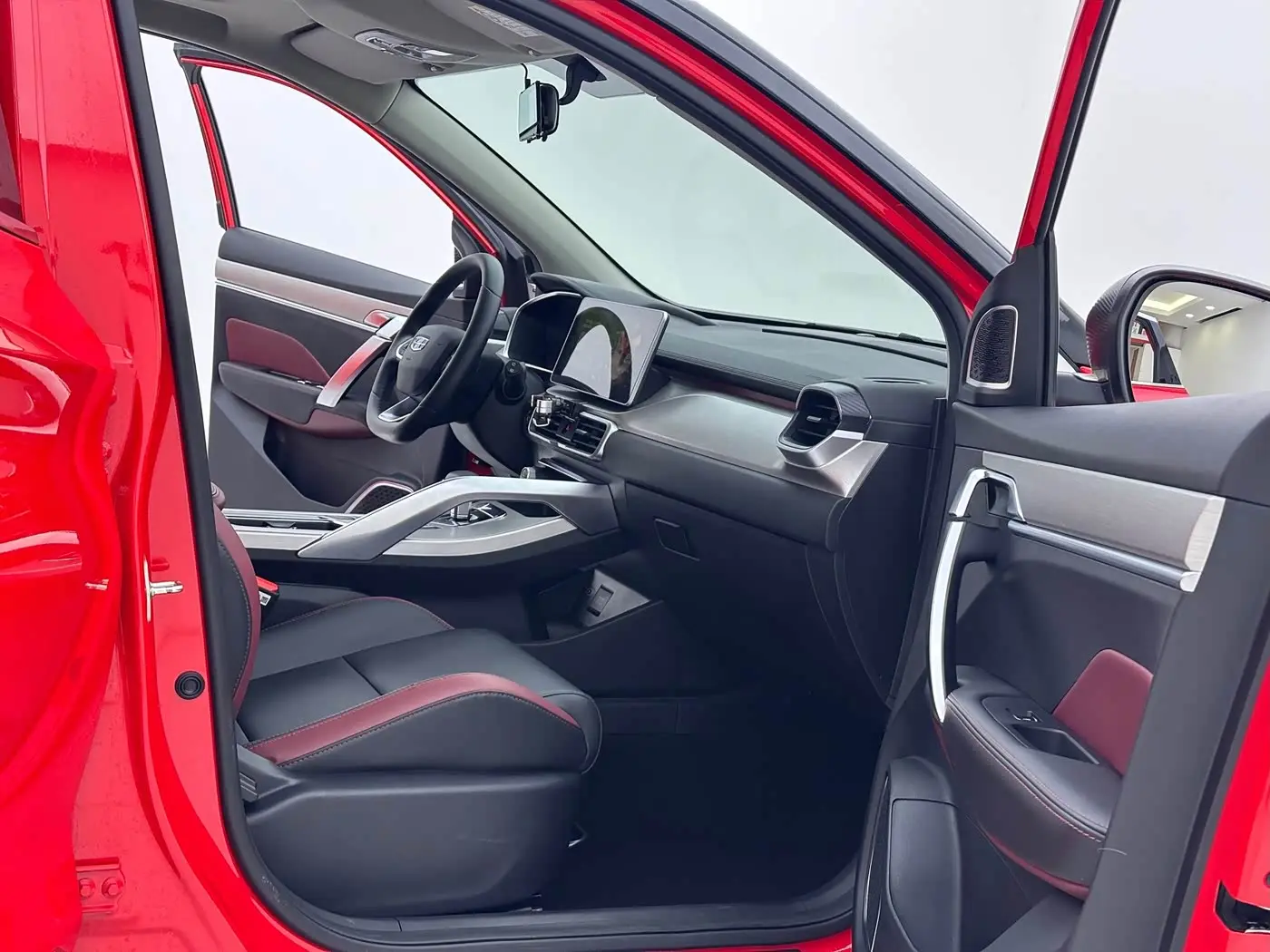 Geely Binyue 2022 — Photo 11/18
